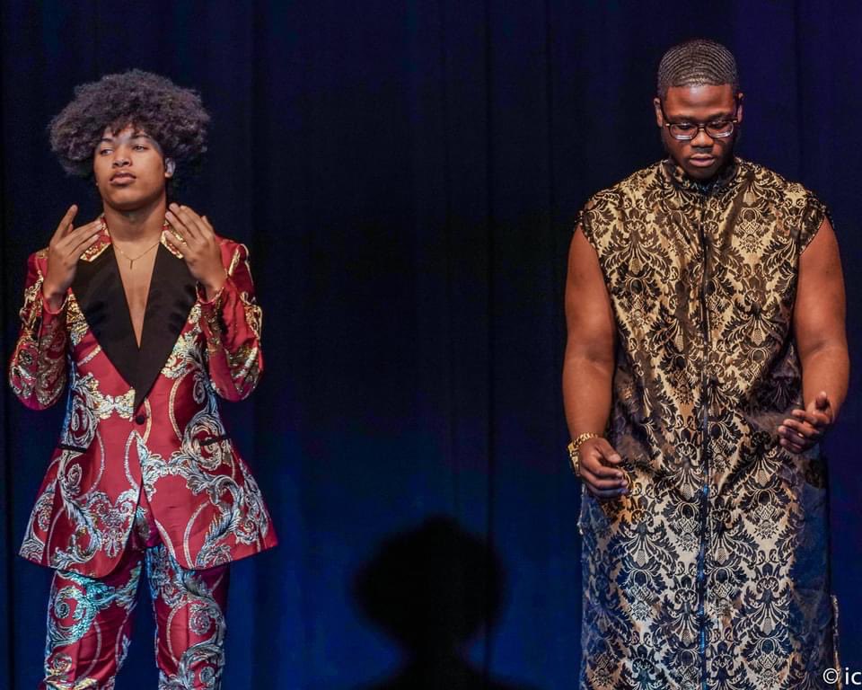 hcpss_lrhs's tweet photo. TY @IzzyFotog for capturing the amazing moments at our annual fashion show - part of #BlackHistoryMonth celebration at LRHS. All of the photos can be found on the @LRHS_Boosters Facebook page 💜 https://t.co/MqgWTfoyxR