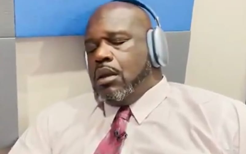 Mightyjmac's tweet image. twitch.tv/mightyjmac forgot i was playing elden ring almost went to sleep on it its too easy