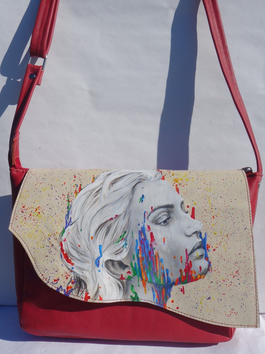 CorinaBoutique's tweet photo. Leather bag handpainted.
#art #bag #leatherbag #painting #be #geanta #arta https://t.co/S2SJbalHIU
