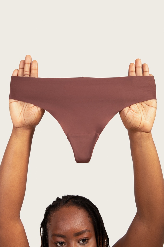 Invisible seamless bottoms with 4 way stretch breathable materials. Available as a thong or high waist brief. £22 😜 available in all shades of nude

#outfit #fashion #ootd