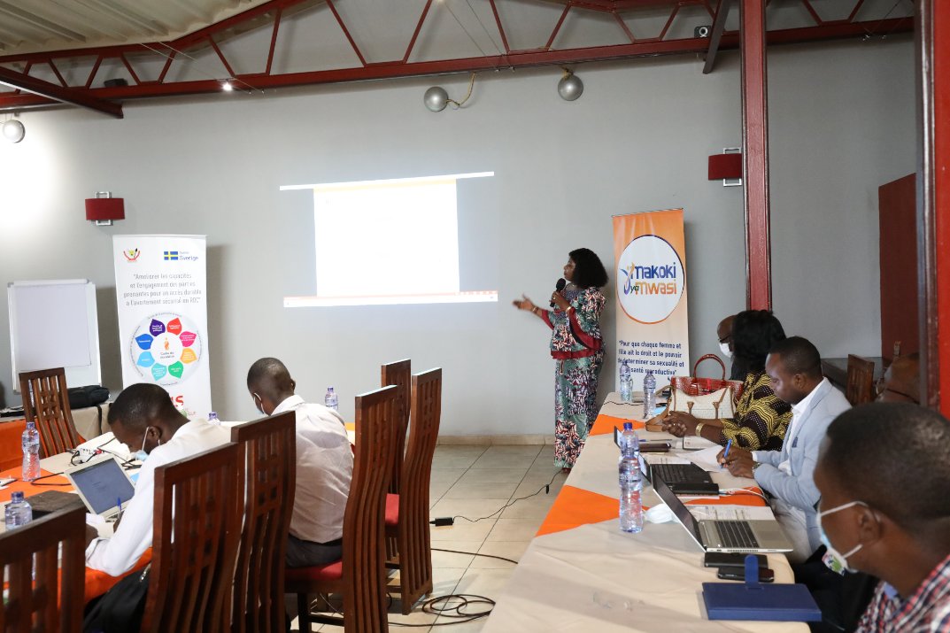 MakokiYaMwasi's tweet photo. #DRC #ProtocoleMaputo Validation des outils des soins complets d'avortement centrés sur la femme par la commission de prestation, mise en œuvre, suivi et évaluation des services de santé @NLkinbrazza @MinSanteRDC @SwedeninDRCongo https://t.co/ACHBd07QxP