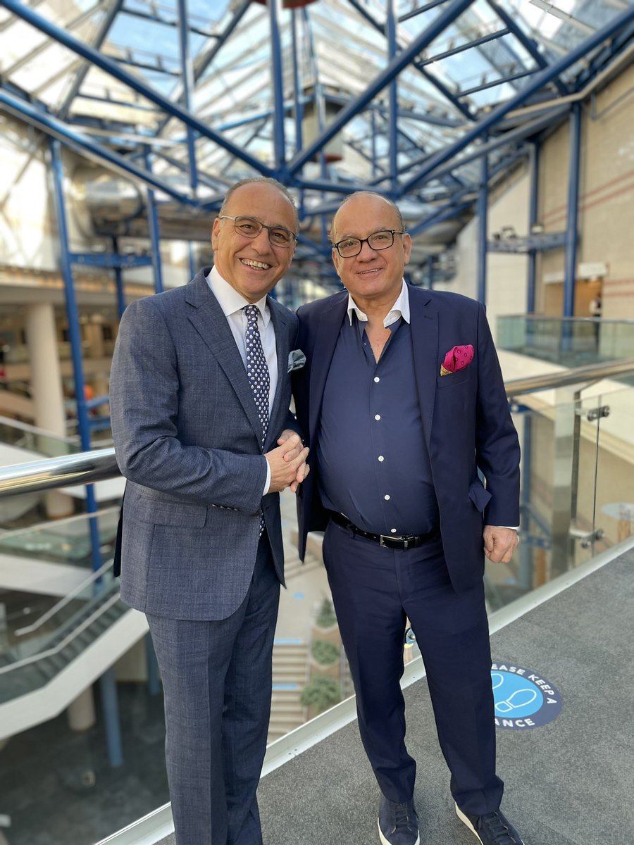 TheoPaphitis's tweet image. Just over half an hour until my Fireside chat with my friend and fellow dragon @toukersuleyman #SBSEvent2022 Get those questions ready #SBSers