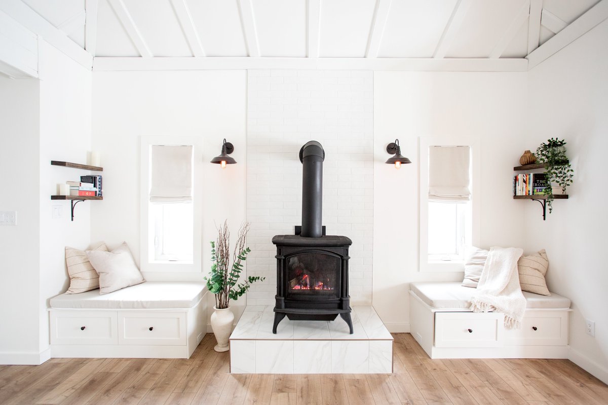 The fireplace at The Hideaway is surrounded by a cozy reading nook on each side. On the bookshelves, we have curated two separate libraries of books: the top 25 books of all time on <a href="/goodreads/">Goodreads</a> and the past 25 years of <a href="/PulitzerPrizes/">The Pulitzer Prizes</a> winning books for distinguished fiction. 📖
