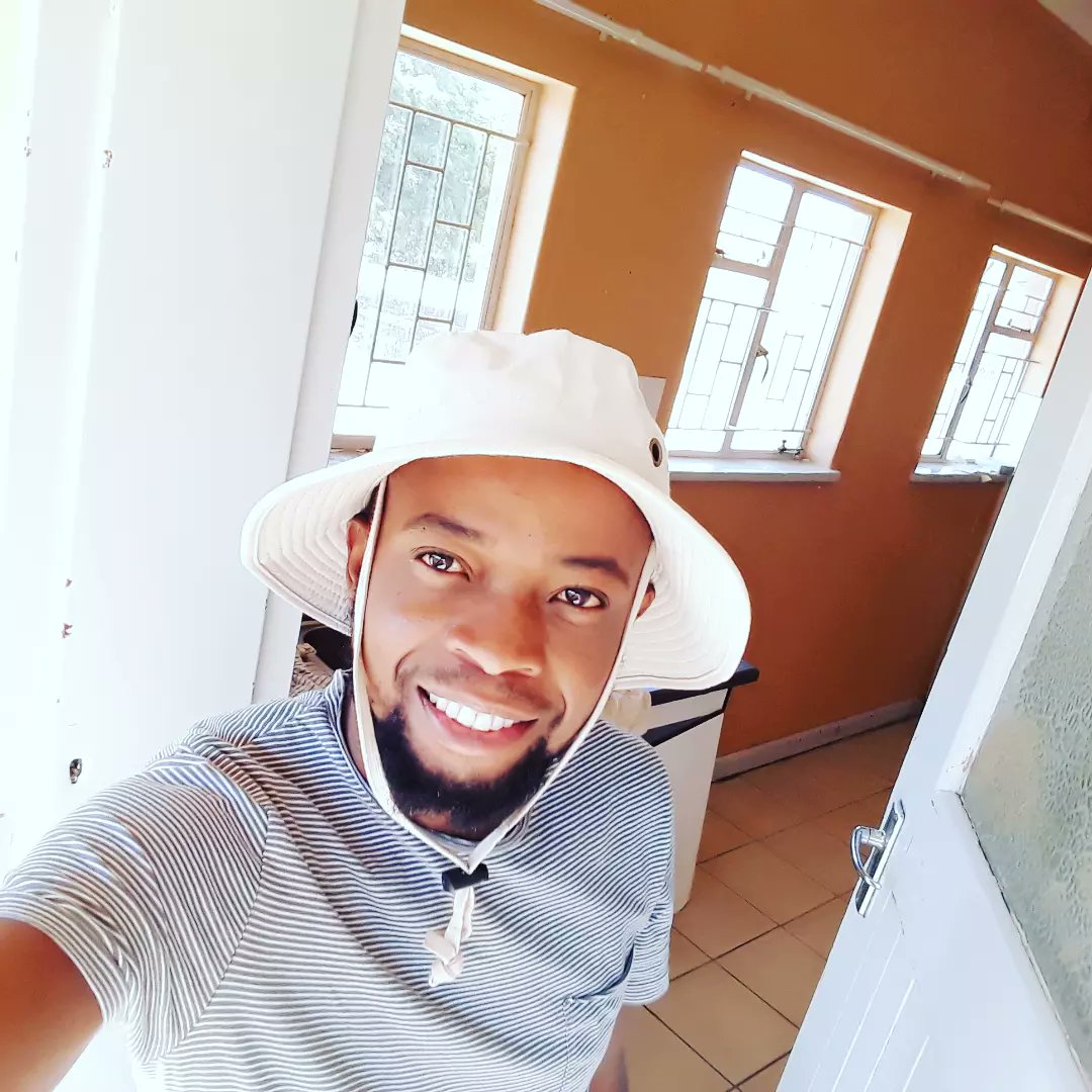 BonnyRomanus's tweet photo. Love the Lord your God with all your heart and with all your soul and with all your mind. This is the first and greatest commandment. And the second is like it: Love your neighbor as yourself. — Matthew 22:37-39 https://t.co/NYAS2xw0Dm