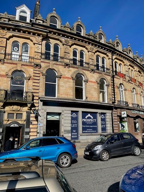 Feels like spring is in the air. Beautiful day to be inspecting our Cambridge Crescent property.