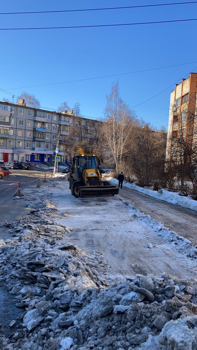 sovgua's tweet photo. @Tularegion71 Уборка территории округа https://t.co/YETvn4RRB1