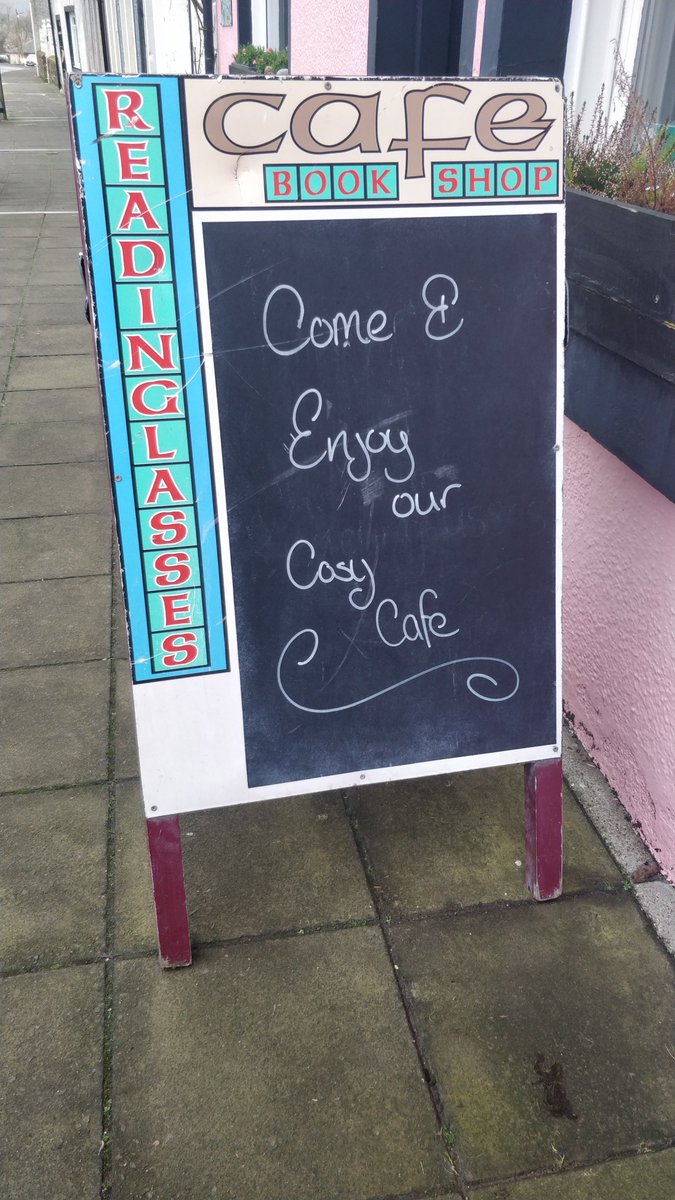 byjennybeech's tweet photo. Don't mind if I do.
#writingday #amwriting #readinglasses #wigtown https://t.co/1UMGzKV0AC