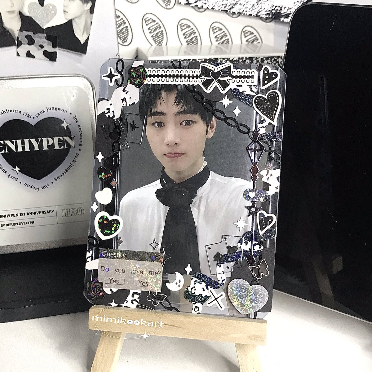 05mildangz's tweet photo. ⊹ 𓈒 * #mimikoomail ! 🗯
📂#commsbyrae %!? — the prettiest deco toploader ! ㅠㅠ thank u love @TJRCART for being soooo patient with my request ! ang ganda naiiyak rn ㅠ ⭐️⭐️⭐️⭐️⭐️ rating ! https://t.co/JyWqzRkEL0