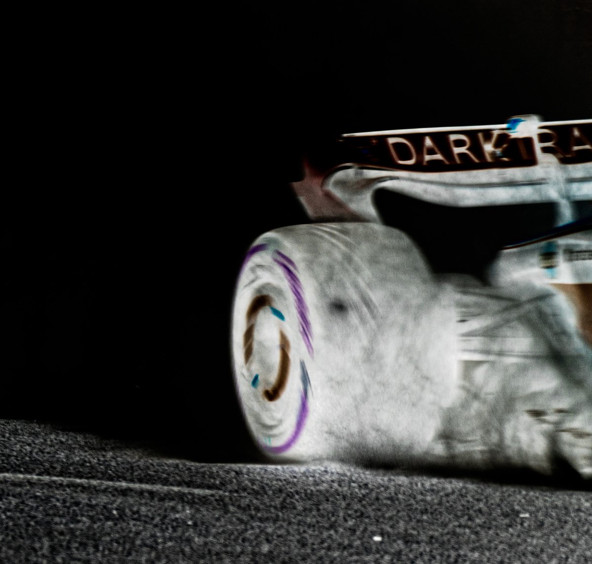 Butch_on_Racing's tweet photo. You can see the flow from the edge of the floor ingested back in behind the rear wheel #F1Tech #F1Testing https://t.co/O7ylaO95T1