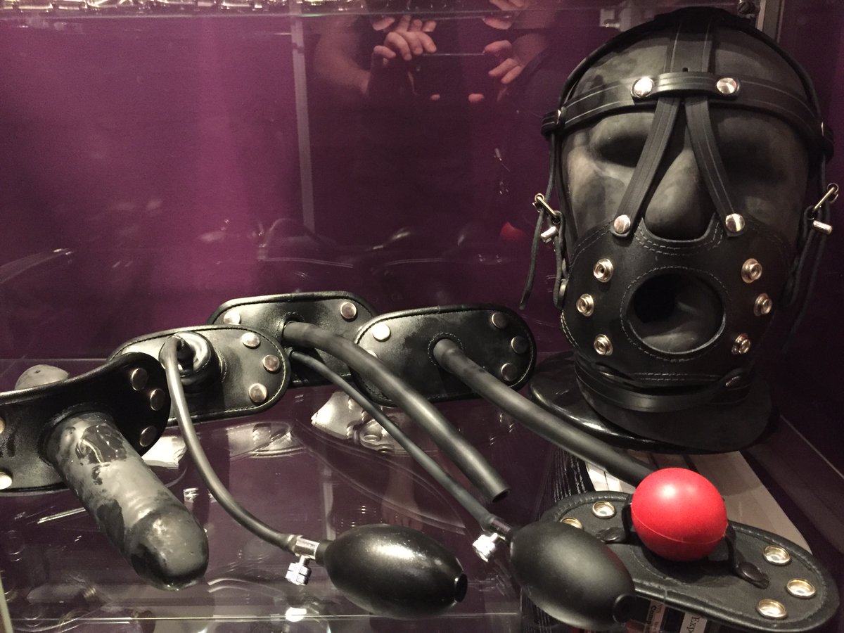 CorporateSklave's tweet photo. Couples sessions can be divine with access to the right tooling! Hotwife wanted to serve a Master. Her husband required direction as her cuckold. #CuckoldTraining #PerthKink #ProDomination #BDsMPerth #bdsmmaster https://t.co/5JZbG4wkVc