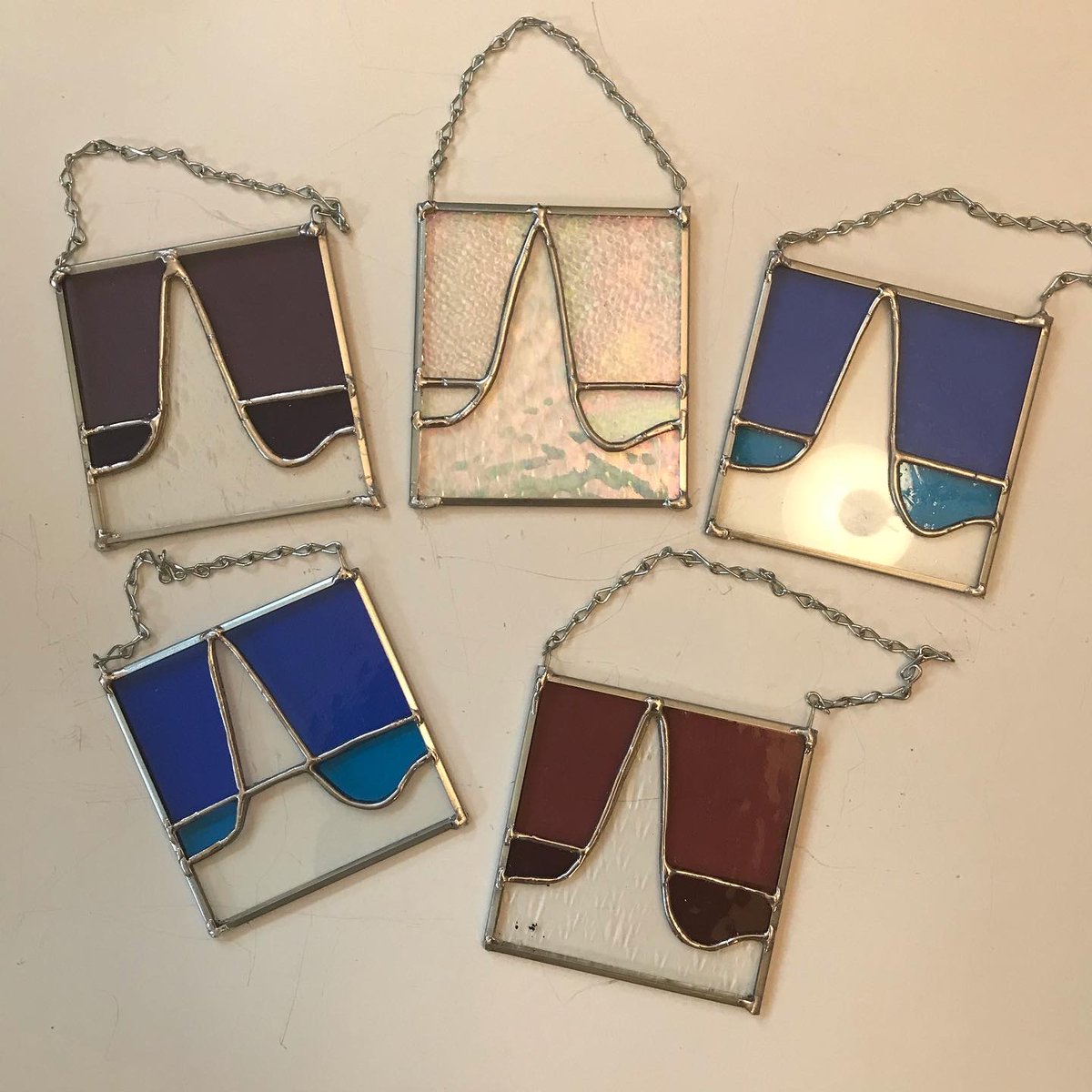 brainedglass's tweet photo. Preview of five of the action potentials that will be available tomorrow at 1pm EST on my website! Set your alarm or go to my IG to get an alert &amp; enter to win a custom brain or action potential! https://t.co/RaIBN5HCMd