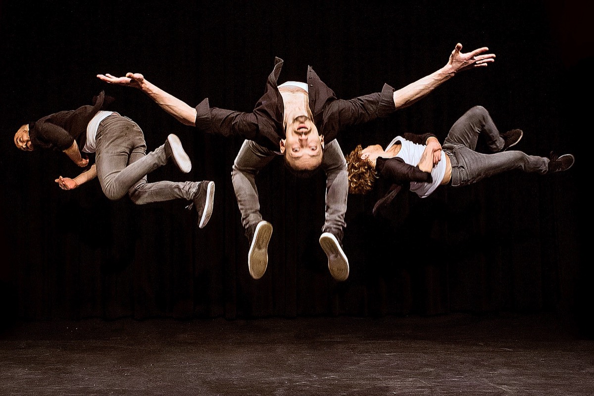 Tridiculous treten am 04. und 05. 03. um jeweils 20 Uhr in den Flottmann Hallen in Herne auf. Alle weitern Infos gibt's hier: flottmann-hallen.de/programm/ 

📷 Rostyslav Hubaydulin

#wirsindnkr #metropolederkuenste #neuerzirkus #contemporarycircus #ruhrpott #herne