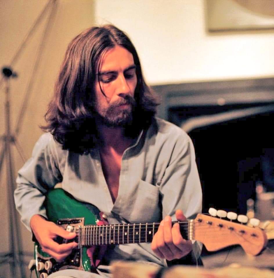    Happy Heavenly Birthday  George Harrison 
25 February 1943 
29 November 2001

Your favorite song? 