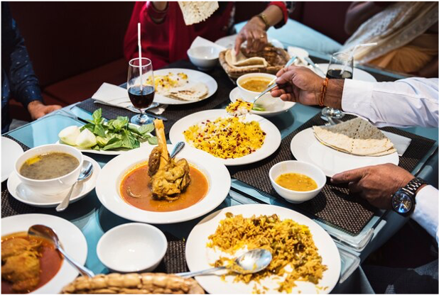 crestacentre's tweet photo. #CrestaCentre eateries and restaurants caters for all shoppers, customers and staff. Pop by #Callistos for the tastiest Halaal menu items in town!
#HalaalRestaurants
#EatOut
#ImagineMore https://t.co/Gycuj0aXxZ