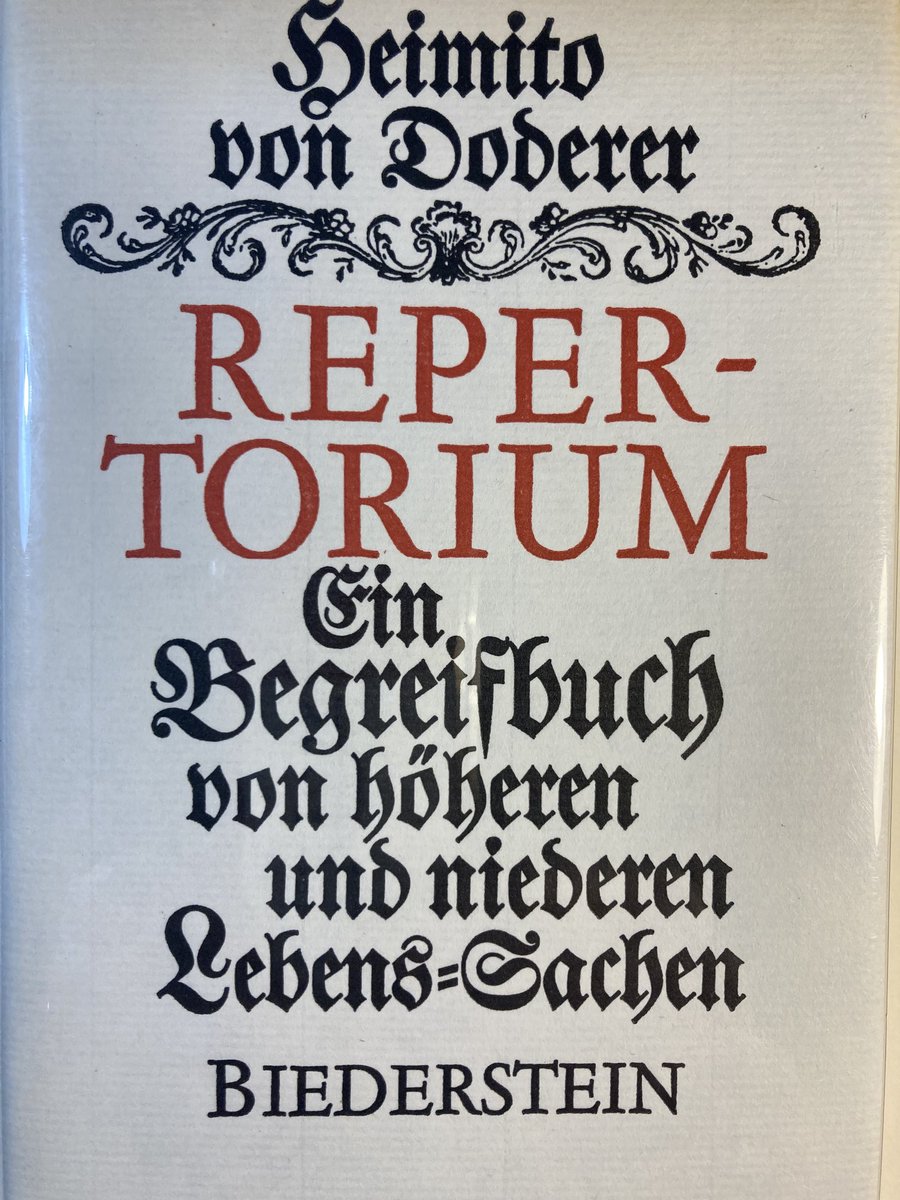 storydoxs's tweet photo. Die Weisheiten zum Wochenende sind gekommen 😊 #Lesen #Doderer https://t.co/Qb9JDc0eFx