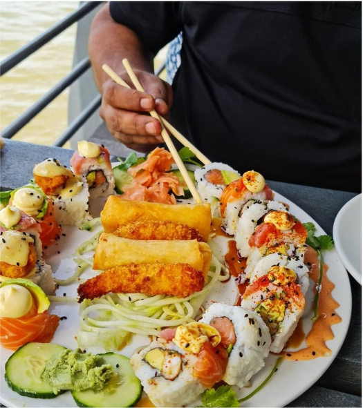 crestacentre's tweet photo. Calling all Sushi Lover's!π£
Reminding you that @JohnDorySA offers HALF PRICE SUSHI & TWO OCEANS WINE every WEDNESDAY.
#CrestaCentre
#MidWeekSpecials
#FoodiesofSA
#ImagineMore https://t.co/NhwiNvySp6