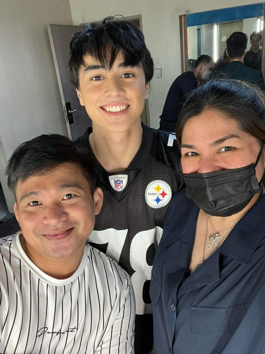 MiggyCarbonilla (@miggycarbonilla) on Twitter photo Wag kang pabebe Miggy π Hello <a href="/Barber_Edward_/">Edward Barber</a> sobrang happy ako ng makita ka namin ulit. Lalo kang gumagwapo grabe lang labyuuu always πππ Wag kang pabebe Miggy π Hello <a href="/Barber_Edward_/">Edward Barber</a> sobrang happy ako ng makita ka namin ulit. Lalo kang gumagwapo grabe lang labyuuu always πππ