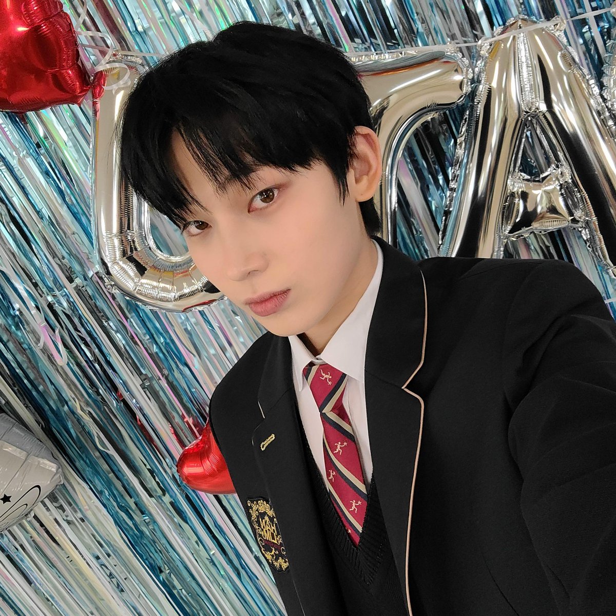 cute_suno's tweet photo. Congratulations sunoo 🥰😘
Wvrs;post https://t.co/DXNoTWNaGW