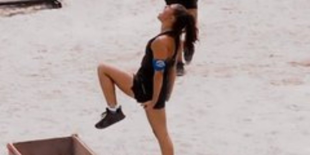 Amaç geri plana atmak, Ayşenin geçen seneki kadar başarılı olmasını engelemek onlar da biliyor ki Ayşe daha çok oyunlara çıksa oradaki herkesten daha başarılı olacağını ama istemiyorlar ne yaparsanız yapın engel olamayacaksınız. Sizin için Ayşe daha çok tehlikeli olacak. 🌸
#AYFC