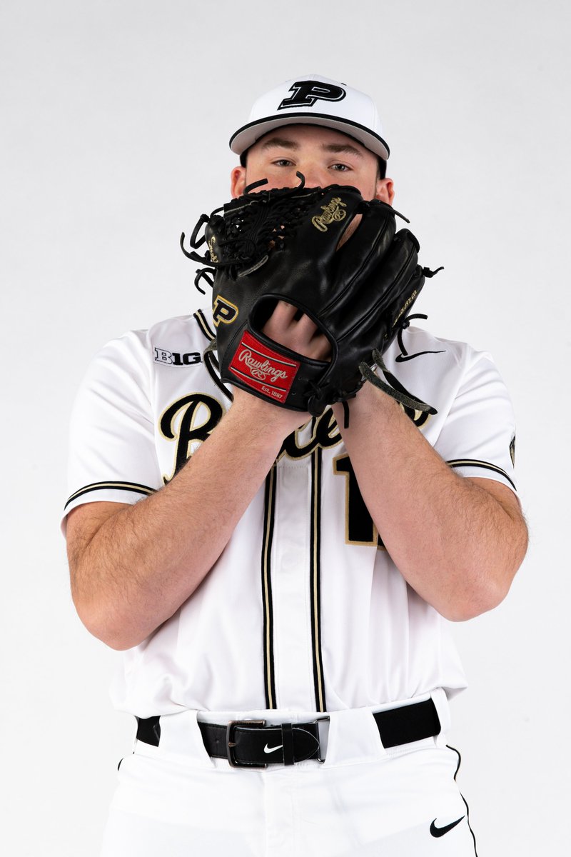 PurdueBaseball's tweet photo. Final line on Jackson Smeltz

5.1 IP, 1 R, 4 H, 1 BB, 10 K

👏 he exits with Purdue up 2-1. https://t.co/tnXMKtL4sT