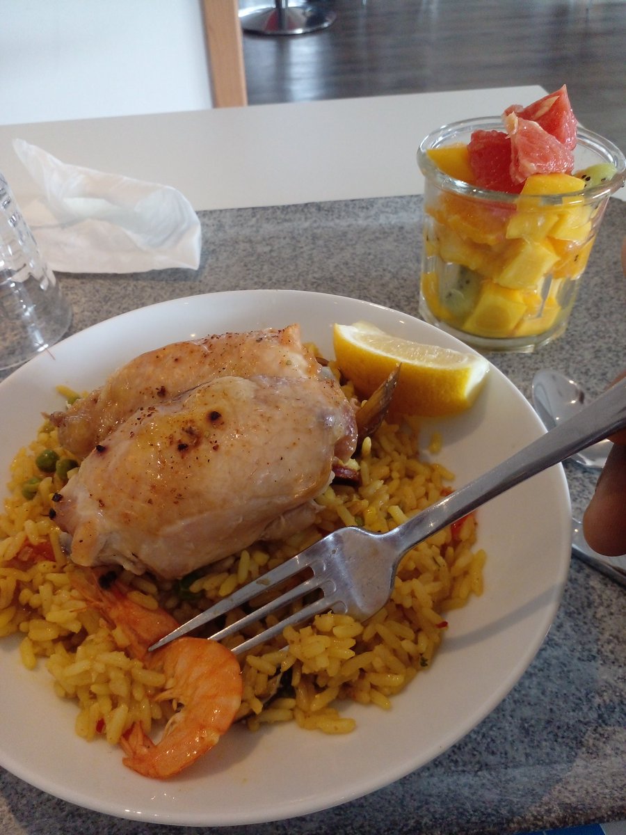 NathanMuamba's tweet image. Canard+riz+fruit de mer... #fossettes