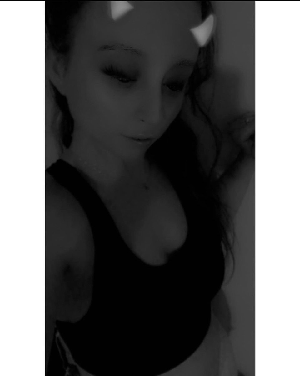 a_lipsss's tweet photo. #oldies #riphair #photodump https://t.co/EiMZOXLgVH