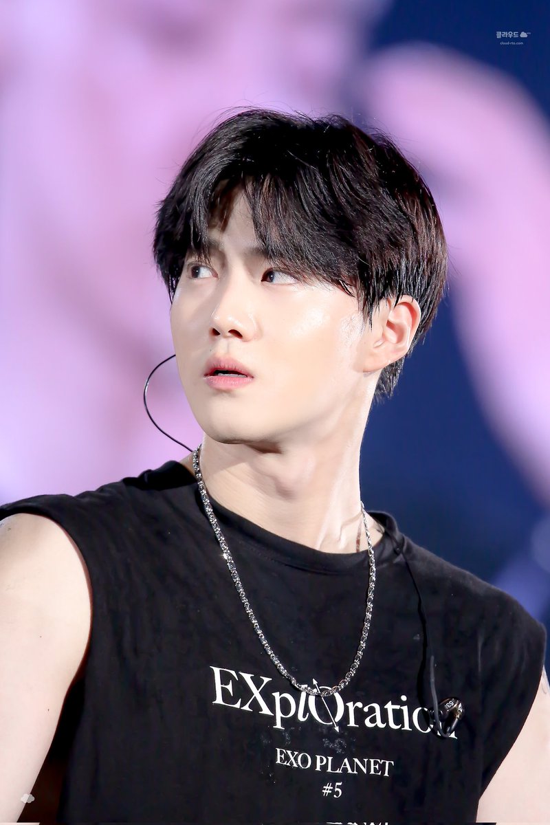 archivejunmyeon's tweet photo. 🤤 https://t.co/eqABq24yzB