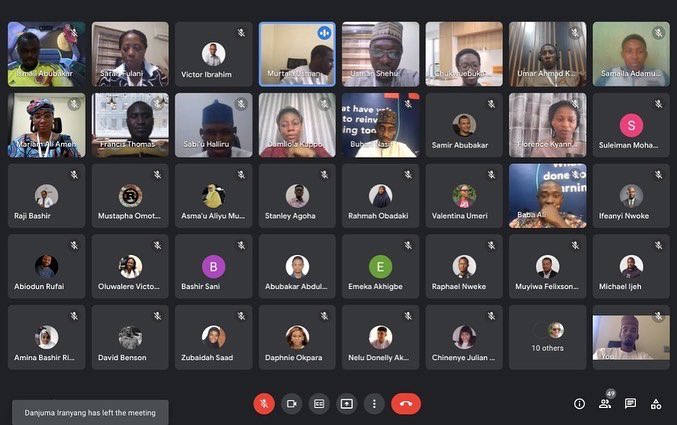 FlexiSAF's tweet photo. Together we bring the vision to reality 💪🏿 #SAFconnect
#february2022 #teambonding https://t.co/Qvqqz8Evkw