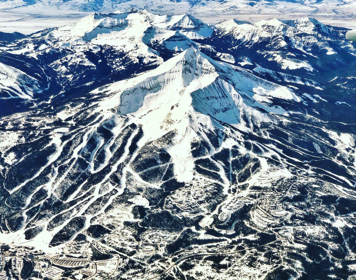 JTDobbs's tweet photo. @bigskyresort How about from 30K feet flying into Bozeman?! https://t.co/8l5EIzx5rc