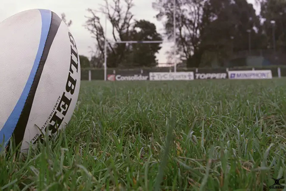 Waiting 🏉
.
.
#gilbert #gilbertrugby #gilbertargentina #gilbertarg #gilbertball #rugby #rugbyball #rugbyargentina #game #sport