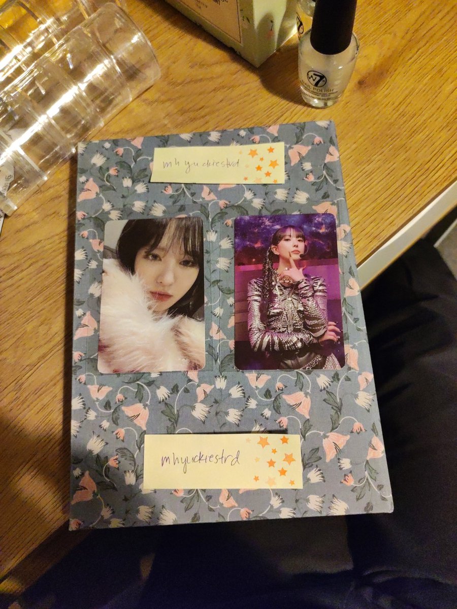 WTS RED VELVET WENDY BOA SMTOWN SMCU WINTER ALBUM PC 
I know most of my followers/moots r nctzens but if u could RT pls thank u~