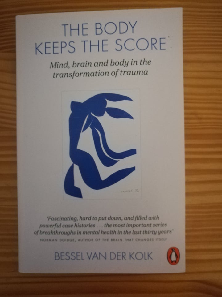 garycmckay's tweet photo. This was a challenging book. I got a lot out of it, but it was rather intense; some of the case studies, in particular, were tough to read.
Recommended for anyone interested in mental health, but it's certainly not a brisk or easy read.
#phdreading #phdlife https://t.co/Wwundc7qOQ