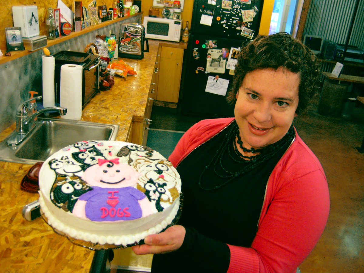 mindvolt's tweet photo. Happy 20th workiversary to @catayak! 🎉 https://t.co/bkn1EYP6dM