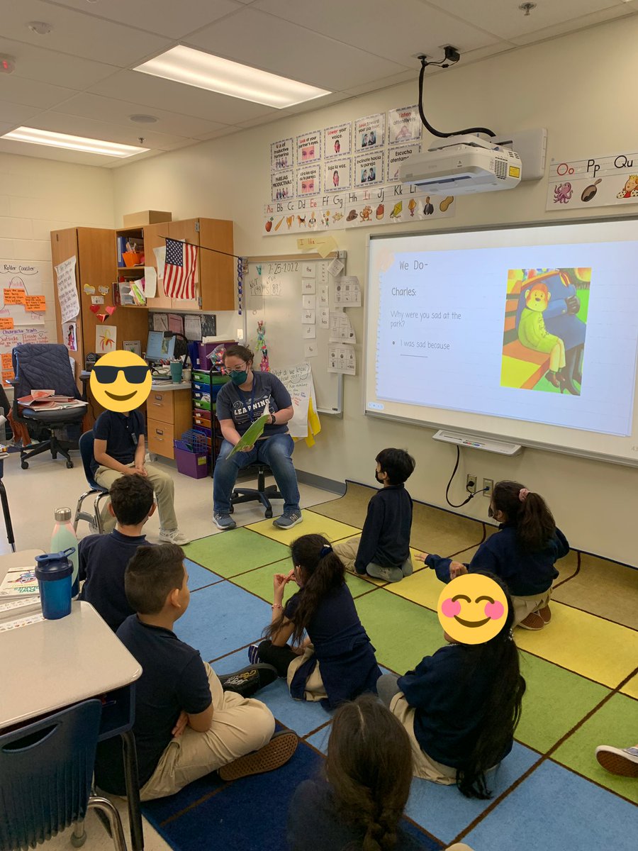emcmulle4's tweet photo. Using drama-based instruction in the classroom!  Students used Hot Seating to describe the points of view of different characters from the text. 🎬 @TylerHeights https://t.co/q7pNDqI66V