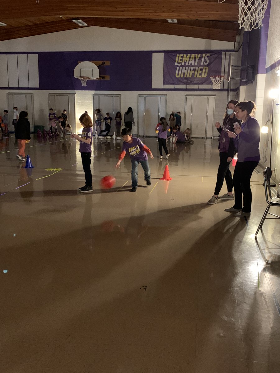 We had an amazing time with @SONebraska and our Unified Bowling Day! #LemayZING <a href="/BellevueSchools/">Bellevue Public Schools</a>