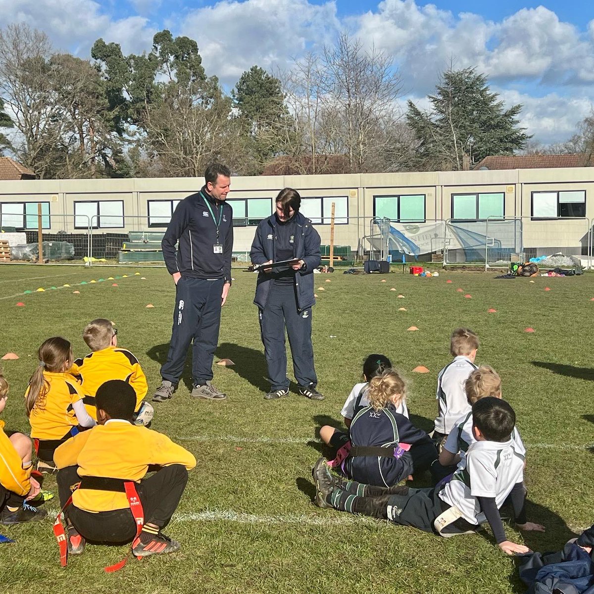 Greenfield_Sch_'s tweet photo. This afternoon we hosted a fun-filled U7s Rugby Festival - with over twelve teams, and multiple games and matches being played simultaneously ๐คฉ๐
Thank you for playing with us today @StHilarysSchool ๐ค
#GreenfieldSchoolWoking #MoreThanJustKnowledge
#MoreThanJustSport https://t.co/vy1GOjX5Ax
