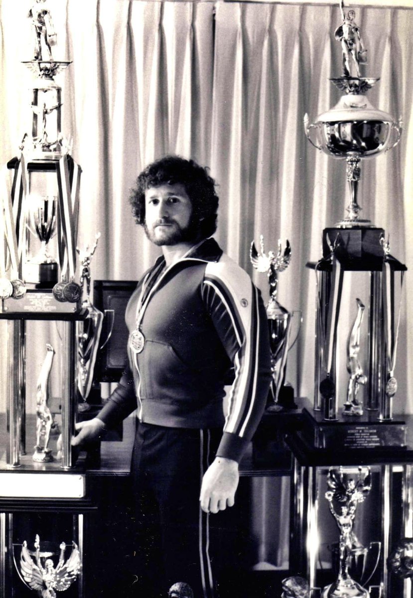 RobertGoldmanMD's tweet photo. Thanks to all my friends from around the world for taking time to wish me a happy bday. Another working day for me preparing for Int'L Sports Hall of Fame induction ceremony next week.
#StipeMiocic #RonVanClief #VinnyPaz #FrankShamrock #Burtwatson #ShanKnapp #PrinceGharios https://t.co/lMt5BAZpbU