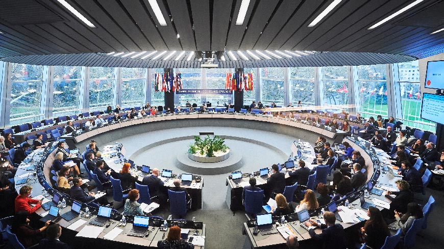 The Council of Europe has suspended Russia’s rights of representation.

coe.int/en/web/portal/…