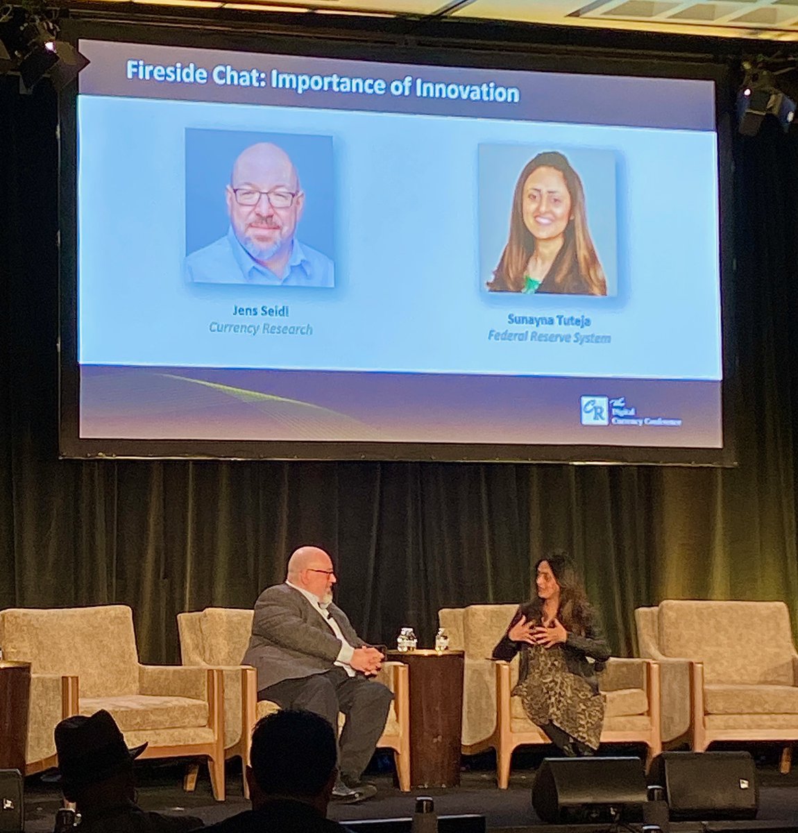 Currency Research tweet media