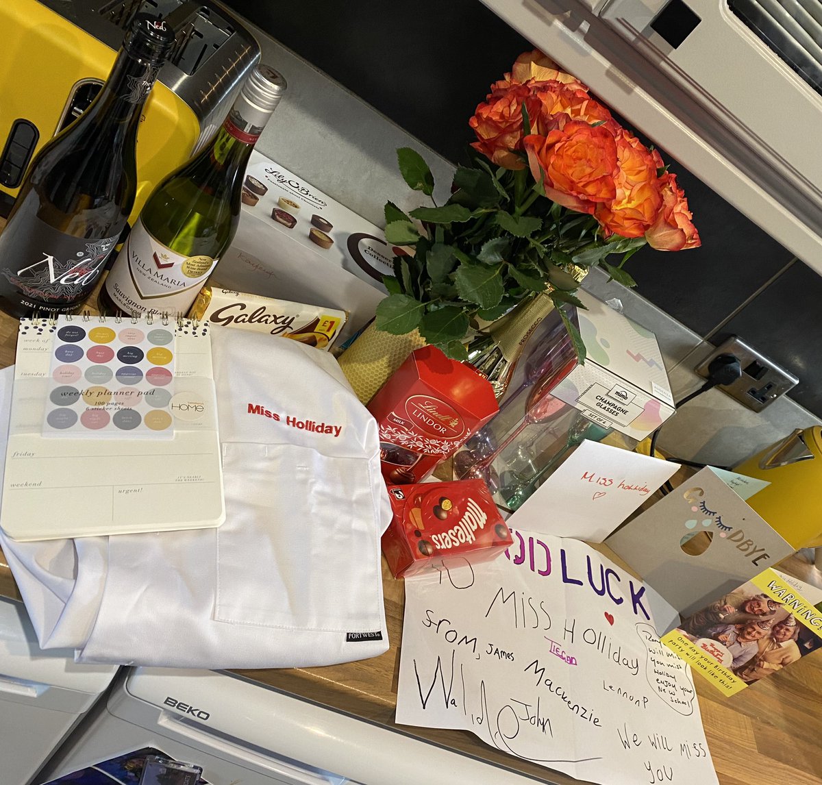 Miss Holliday👩🏻‍🏫 tweet media