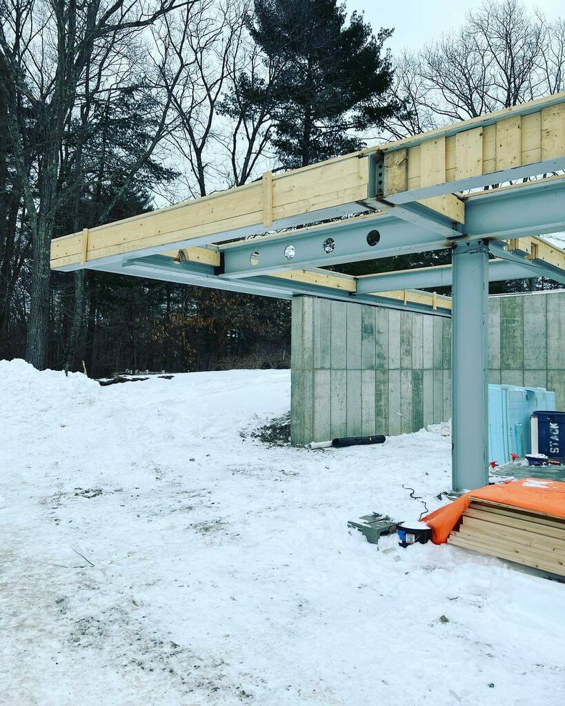 FlavinArchitect's tweet image. We’ve got some serious construction going on in Weston, more to come…working with @ericroseffdesigns @siegelassociates and @stack.and.co 

#purlin #steelstructure #exposedstructure #knifeplate #customstructure #naturalmodern #warmmodern #flavinarchit… instagr.am/p/CaZ-2zDpR6o/