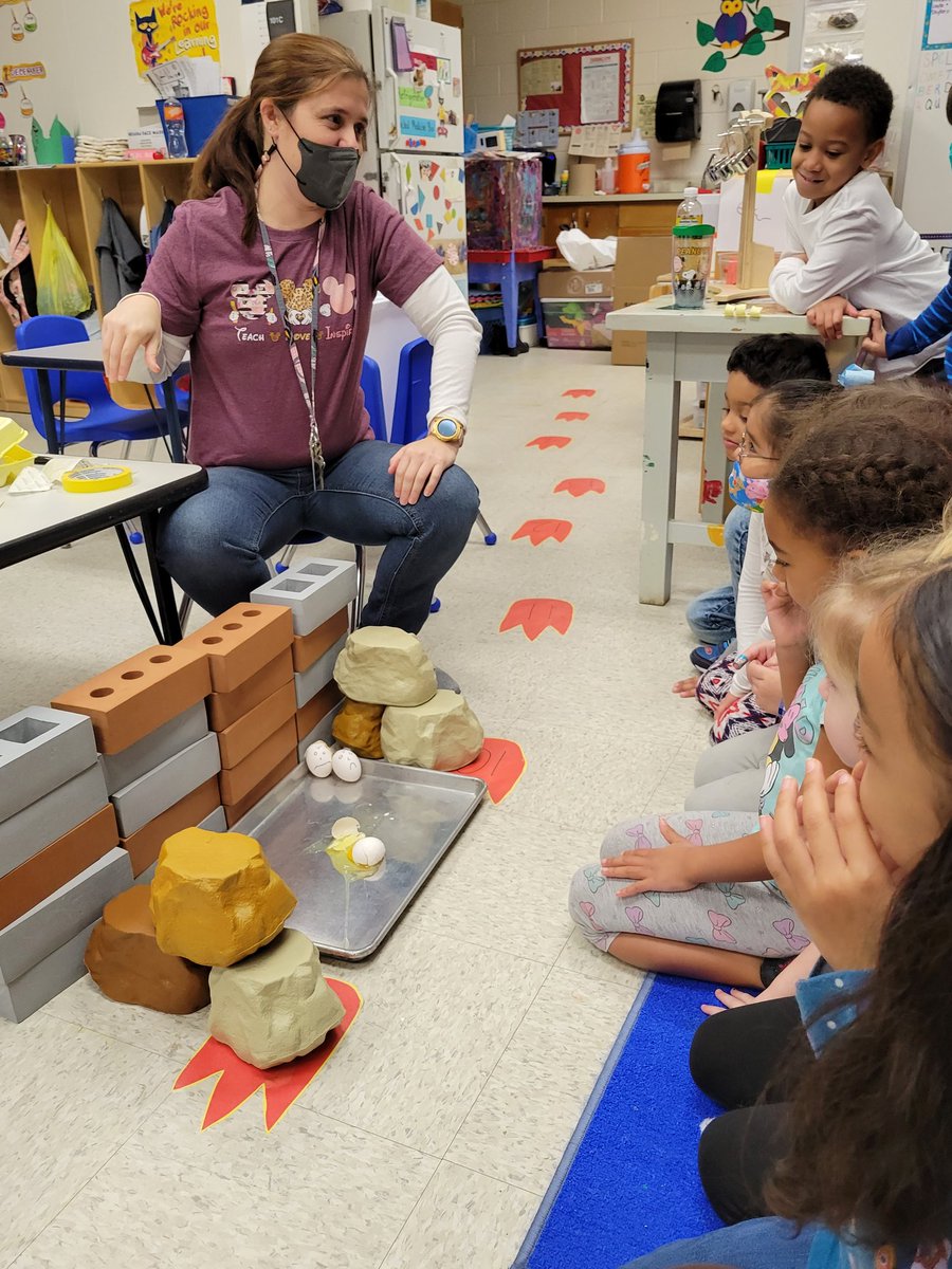 hhstinytornado's tweet photo. Humpty Dumpty had a great fall. Can you help put him together again? #tinytornadoes #hickoryprek #hickoryschools https://t.co/LOy97aZKow