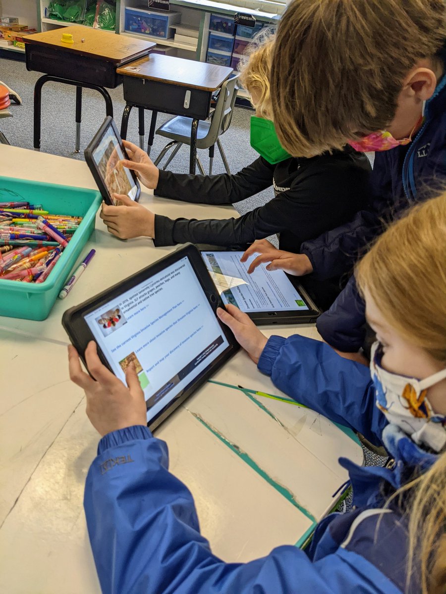 MrLands's tweet photo. @LangleyLeopards Students in Mrs. O'Grady's 2nd grade STEAM class are conducting research on invasive species! #travelbugs https://t.co/cczpubdwGG