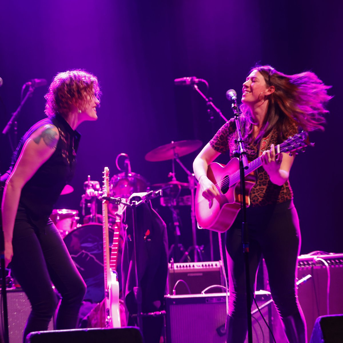 drethelin's tweet photo. Foxfeather at the Fox Theater in Boulder https://t.co/9OEXwB3I4u