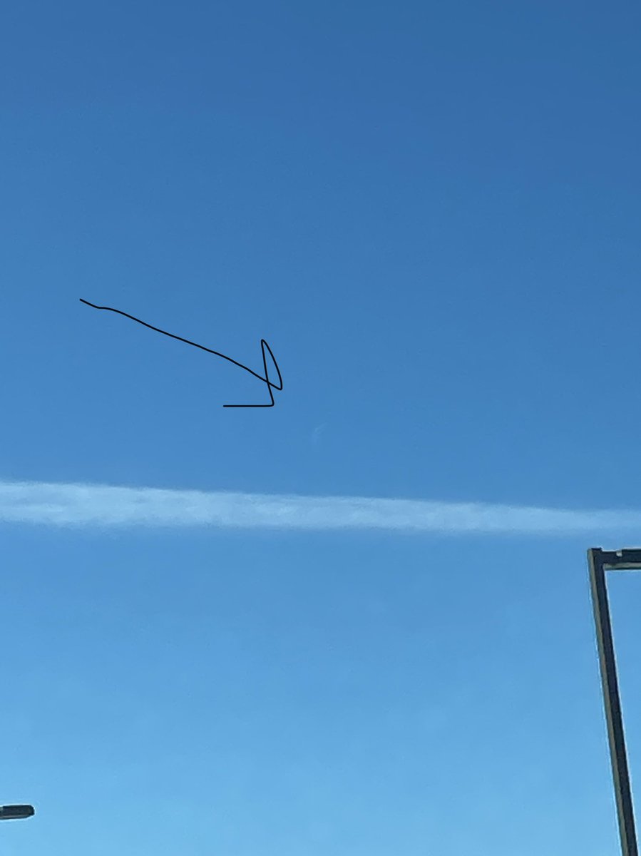 2/25
10:00 am
SW
14°
Waning Crescent (it’s there I swear, you just have to look really hard) 
#eled303