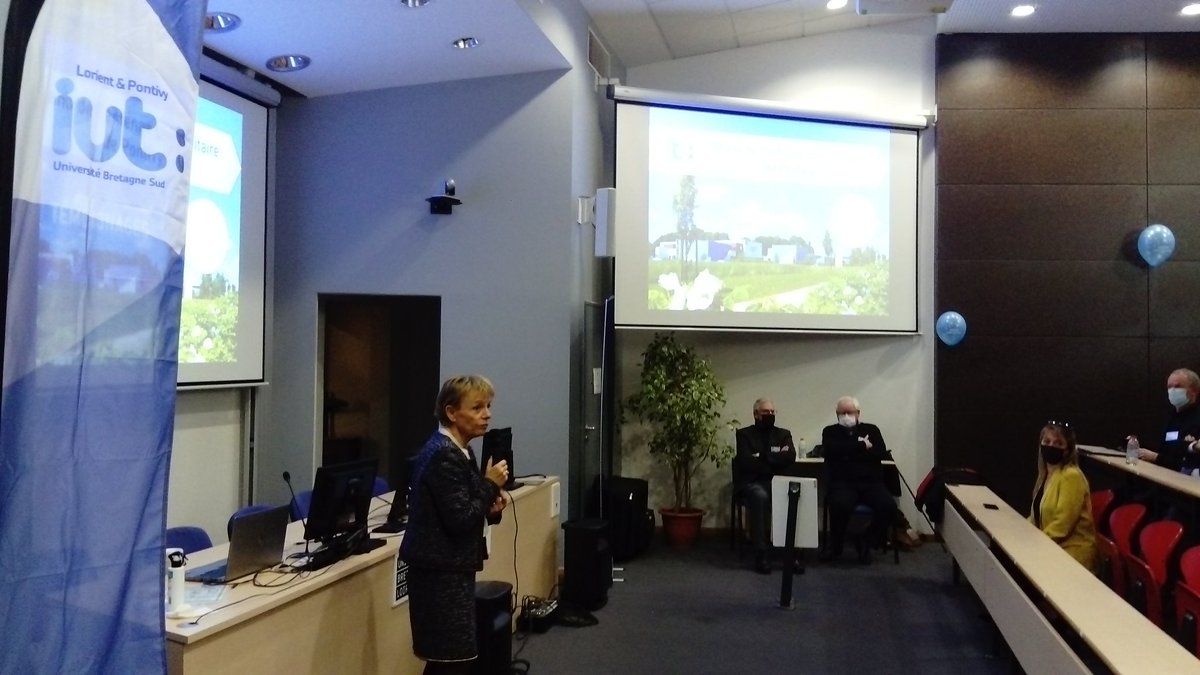 20 ans de l'iut de Pontivy ! <a href="/iutlorientpondi/">IUT Lorient Pontivy</a> @PCommunaute @VillePontivy
