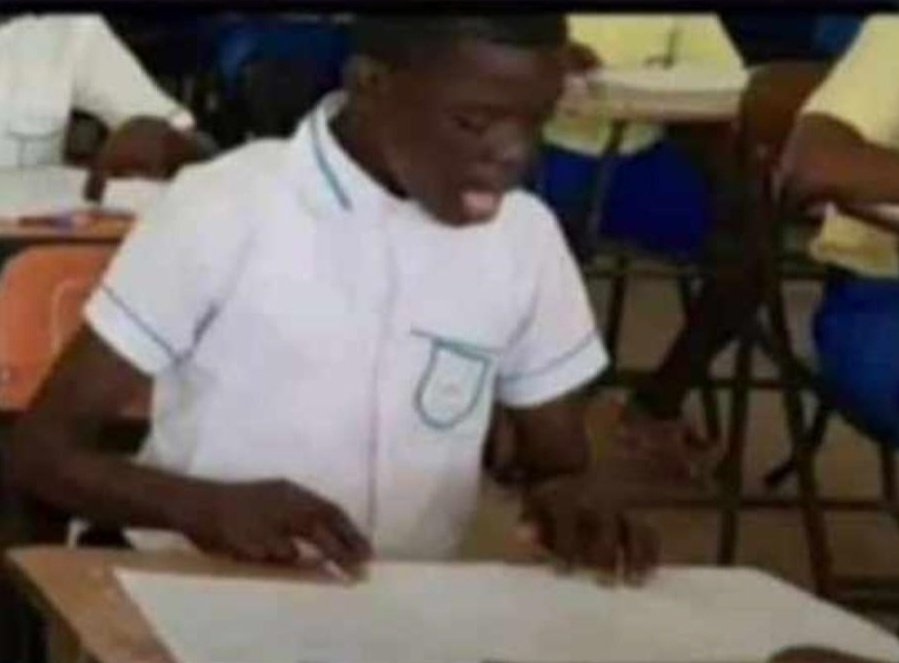 MikeNOTbjordan2's tweet photo. Feminist don jam inequality for maths exam https://t.co/LPGcVZYM1t
