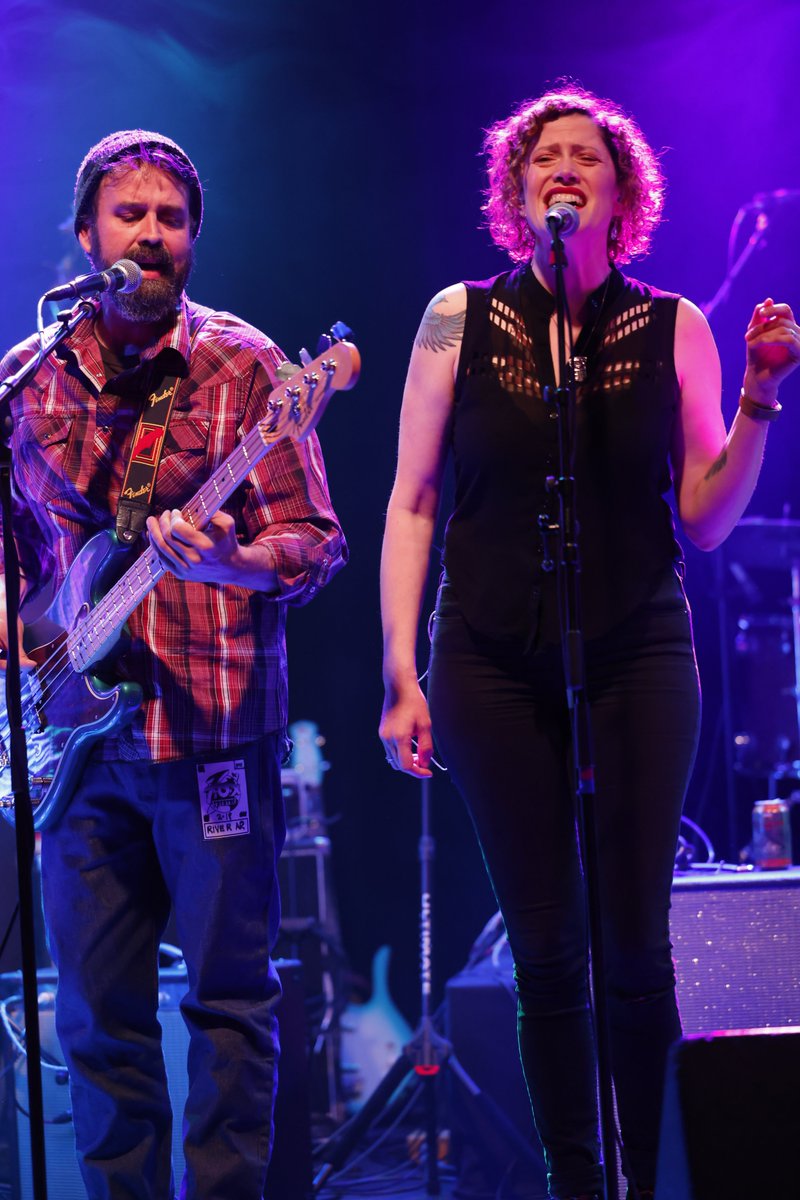 drethelin's tweet photo. Foxfeather at the Fox Theater in Boulder https://t.co/9OEXwB3I4u