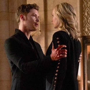 teamflawles's tweet photo. this is hot                       this is not

#Klaroline https://t.co/X4niKdndlx