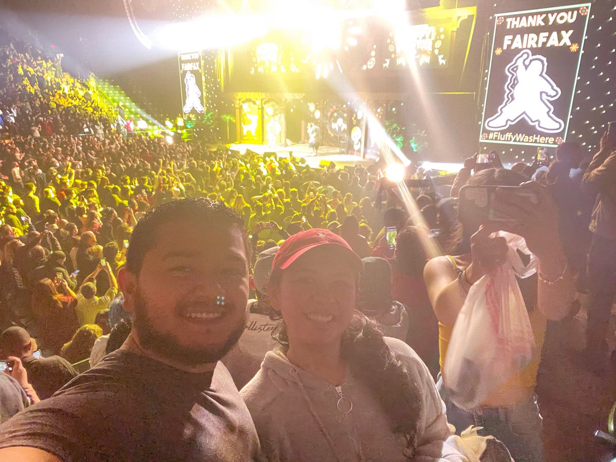 Edwin_Escobar9's tweet photo. @fluffyguy #fluffydontgodeep what a great show last night, looking forward to the next one! https://t.co/mPQl7Znw1W